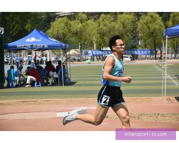 坚持训练无惧出丑，勇敢走上赛场就是胜利